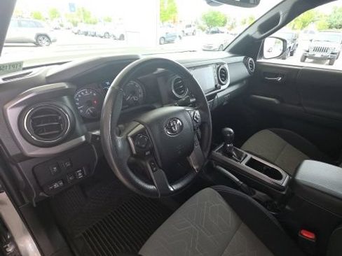 Used 2023 Toyota Tacoma TRD Sport w/ Advanced Technology Package AWD/4WD image 12