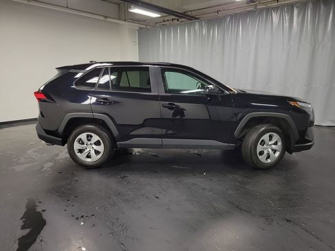 Used 2024 Toyota RAV4 LE image 9