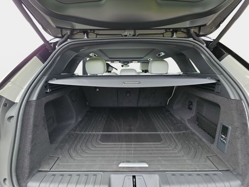 New 2026 Land Rover Range Rover Sport SE AWD/4WD image 12