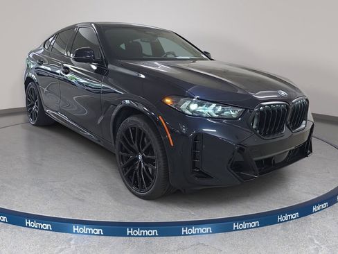 Certified 2024 BMW X6 xDrive40i w/ Premium Package AWD/4WD image 3