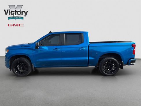 Used 2023 Chevrolet Silverado 1500 RST w/ Convenience Package II image 6
