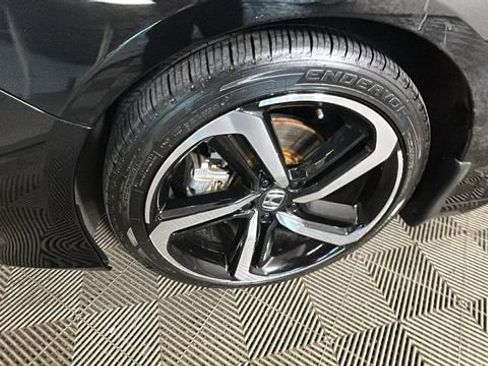 Used 2022 Honda Accord Sport image 10