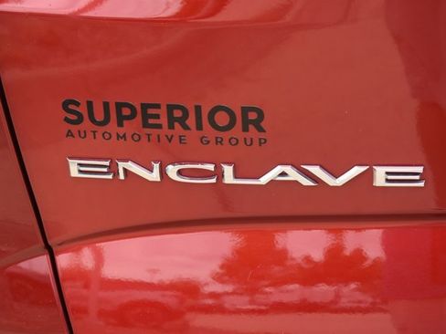 Used 2024 Buick Enclave Essence w/ Sport Touring Edition image 7