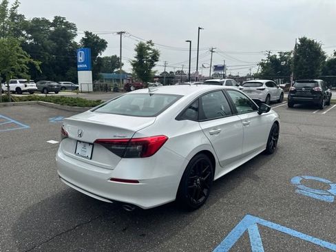 Used 2023 Honda Civic Sport image 8