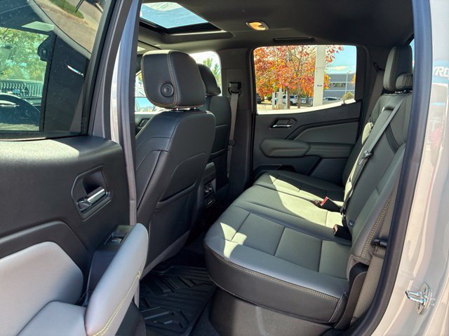 New 2026 Chevrolet Colorado ZR2 w/ Technology Package AWD/4WD image 8
