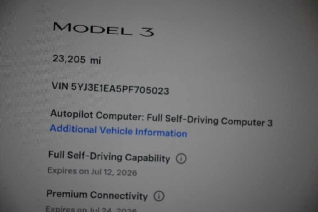 Used 2023 Tesla Model 3 Standard Range RWD image 21