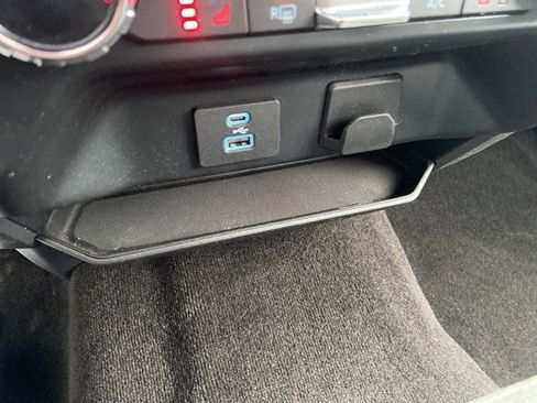 Certified 2022 Ford F150 XLT w/ Equipment Group 302A High image 21