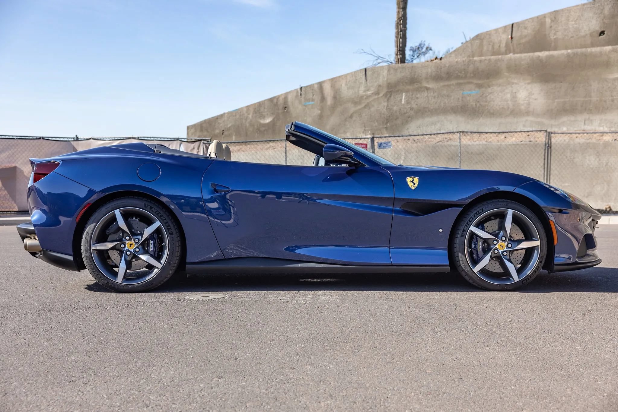 Used 2023 Ferrari Portofino M RWD image 12