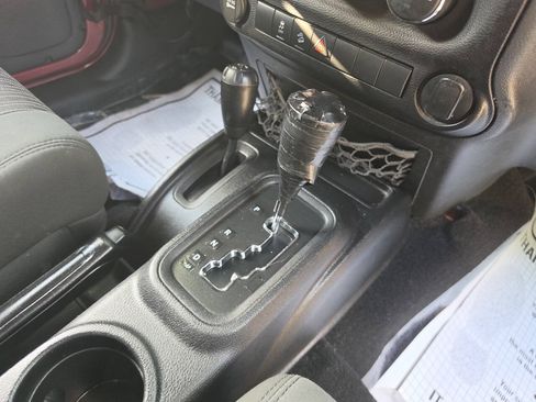 Used 2012 Jeep Wrangler Sport AWD/4WD image 10