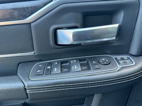 Used 2024 RAM 2500 Big Horn w/ Bed Utility Group image 12