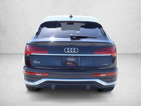 Used 2023 Audi Q5 2.0T Premium Plus AWD/4WD image 8