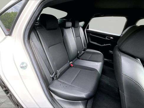 Used 2025 Honda Civic Sport image 19