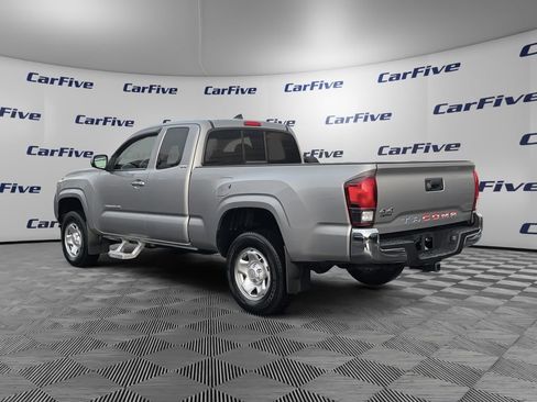 Used 2018 Toyota Tacoma SR5 image 3