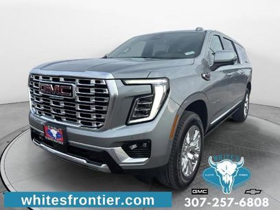 New 2026 GMC Yukon XL Denali w/ Sun & Power Step Package