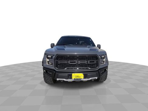 Used 2018 Ford F150 Raptor w/ Equipment Group 802A Luxury AWD/4WD image 3