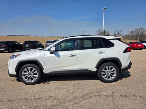 Used 2020 Toyota RAV4 Limited w/ All Weather Liner Package image 31