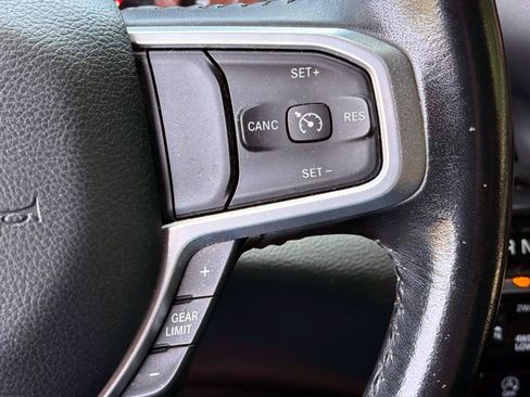 Used 2022 RAM 1500 Big Horn AWD/4WD image 18