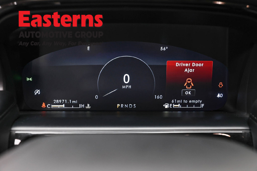 Used 2023 Lincoln Nautilus AWD image 18