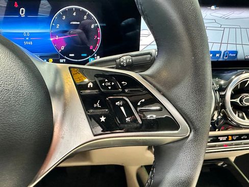 Certified 2025 Mercedes-Benz GLA 250 Exclusive 4MATIC w/ Exclusive Package image 20