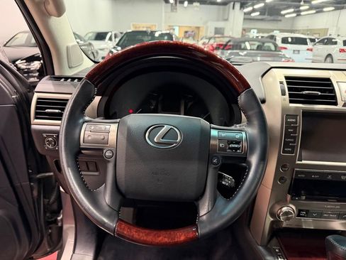 Used 2014 Lexus GX 460 w/ Premium Package AWD/4WD image 41