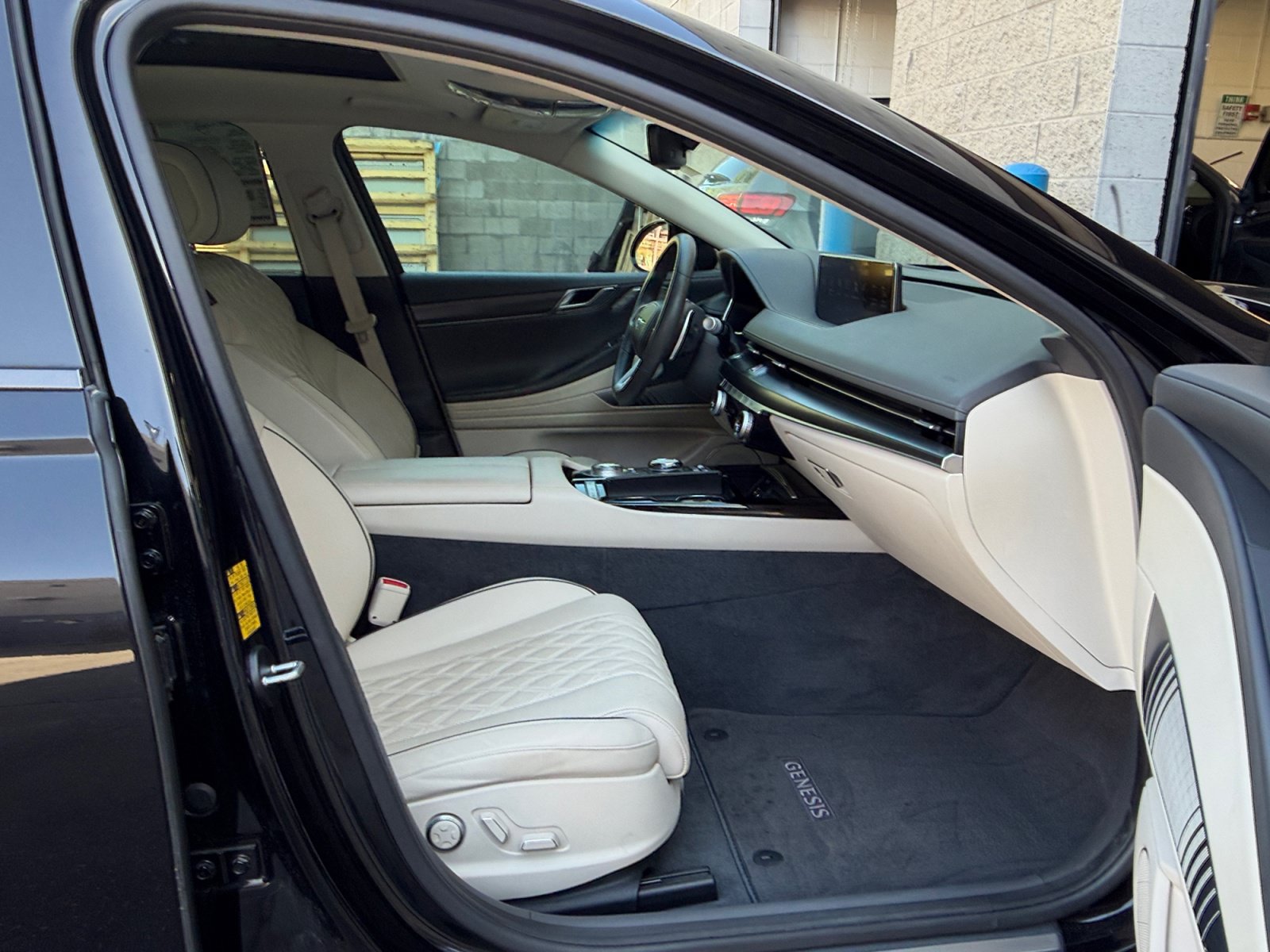 Used 2023 Genesis G80 2.5T w/ Sport Prestige Package AWD/4WD image 28