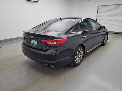 Used 2015 Hyundai Sonata Sport w/ Option Group 04 FWD image 9