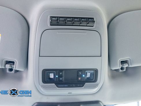 Used 2024 Ford F550 2WD Regular Cab Super Duty image 24