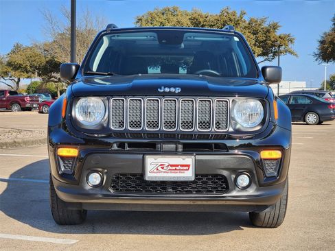 Used 2022 Jeep Renegade Latitude w/ Sun/Sound Group image 7