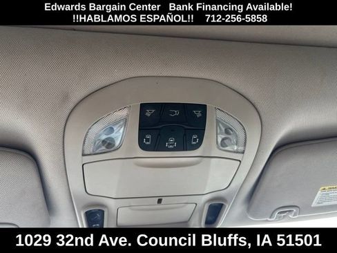 Used 2020 Chrysler Pacifica Limited w/ Tire & Wheel Group FWD image 26