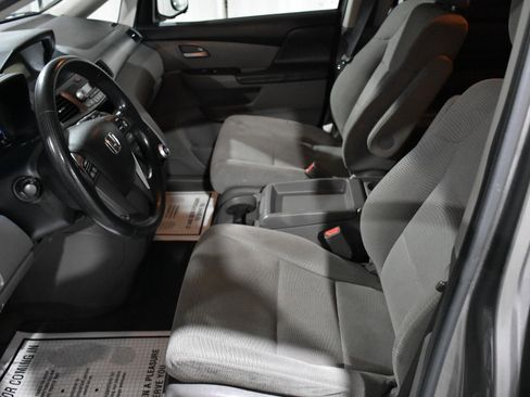 Used 2011 Honda Odyssey EX image 29