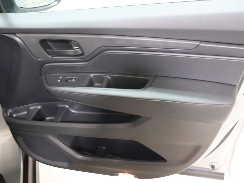 New 2026 Honda Odyssey EX-L image 17