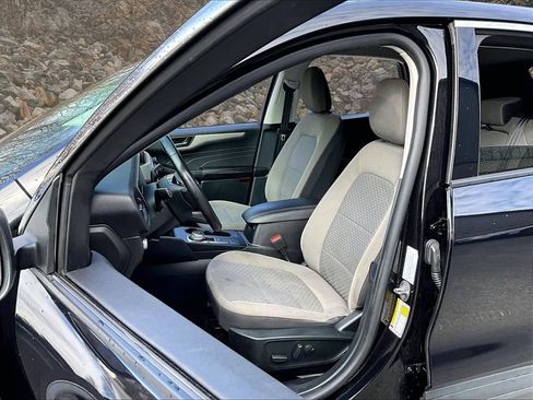 Used 2022 Ford Escape SE w/ Convenience Package image 22