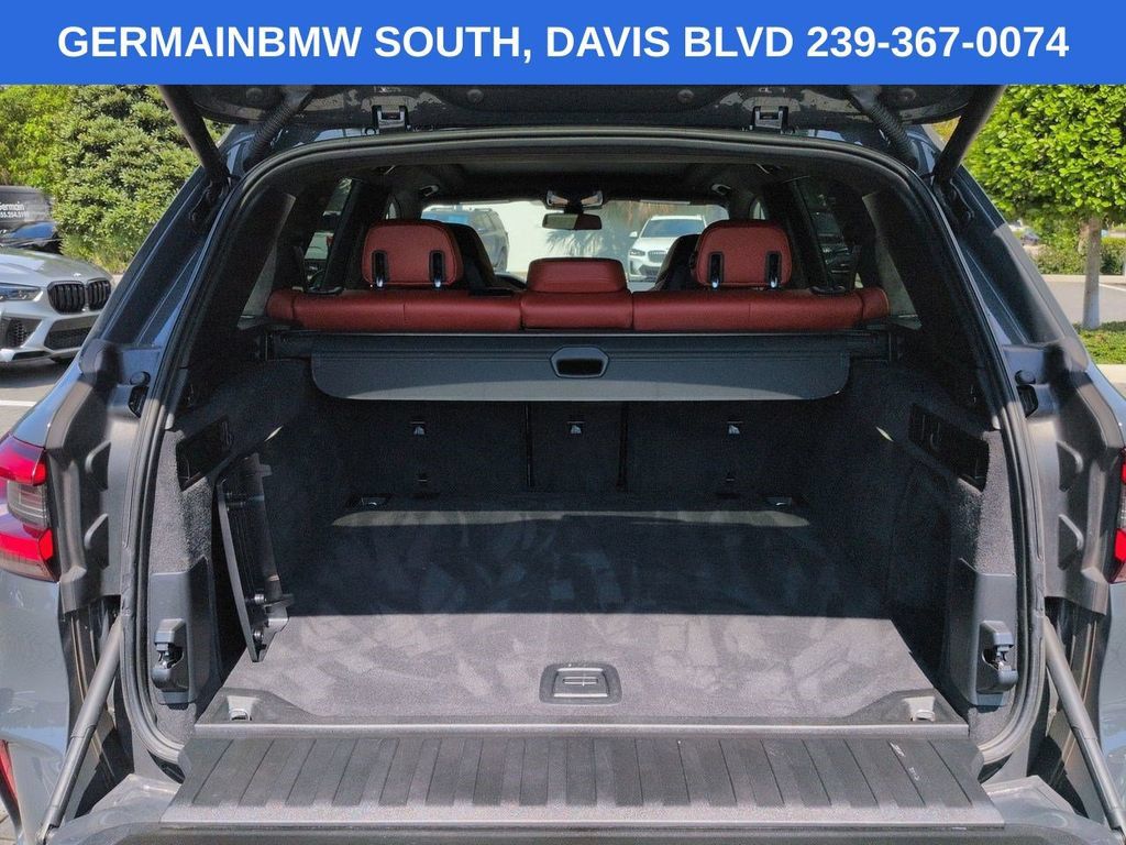Used 2022 BMW X5 M w/ Competition Package 2 AWD/4WD image 15