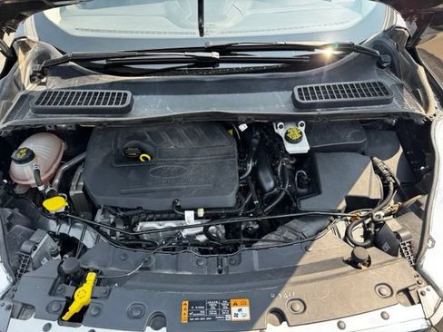 Used 2019 Ford Escape SEL AWD/4WD image 33