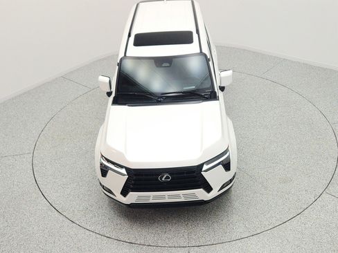 Used 2025 Lexus GX 550 w/ Accessory Package (Z1) AWD/4WD image 23