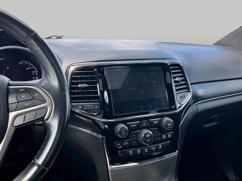 Used 2020 Jeep Grand Cherokee Limited RWD image 7