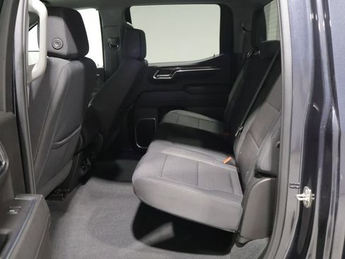 Used 2024 Chevrolet Silverado 1500 LT AWD/4WD image 18