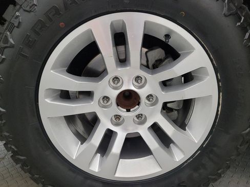 Used 2016 Chevrolet Tahoe LS RWD image 31