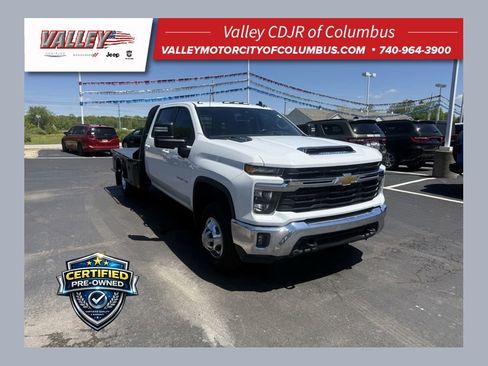 Used 2024 Chevrolet Silverado 3500 LT w/ Convenience Package AWD/4WD image 1