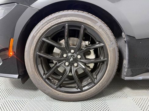 Used 2024 Ford Mustang Coupe image 11