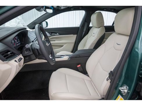 New 2025 Cadillac CT4 Premium Luxury image 18