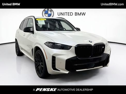 Used 2024 BMW X5 M60i AWD/4WD image 3