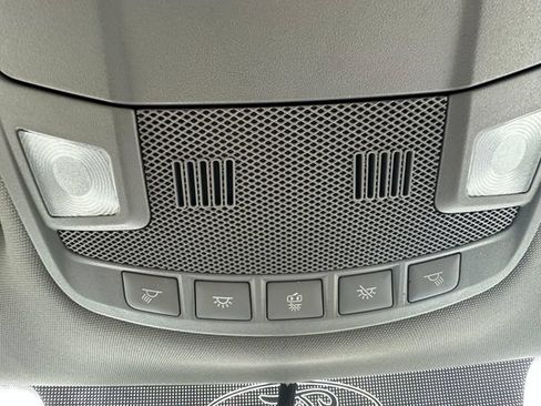 Used 2018 Ford F150 XLT w/ Equipment Group 301A Mid AWD/4WD image 17