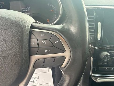 Used 2020 Jeep Grand Cherokee Altitude AWD/4WD image 18