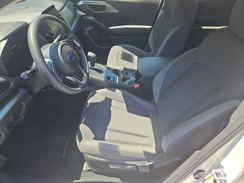 Used 2025 Subaru Impreza 2.0i AWD/4WD image 23