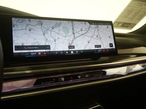 Certified 2023 BMW 740i RWD image 24