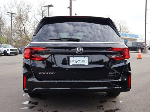 New 2026 Honda Odyssey Elite image 4