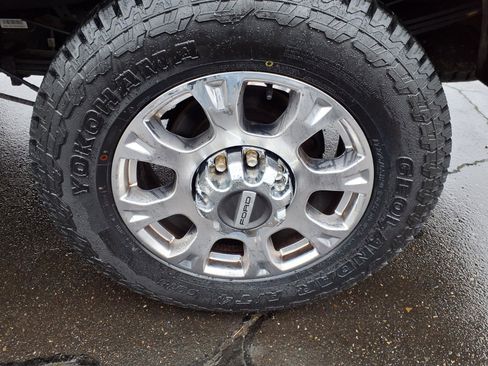 Used 2021 Ford F350 Lariat w/ Lariat Ultimate Package image 24