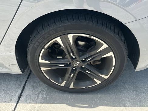 Certified 2021 Kia K5 GT-Line w/ GT-Line FWD Premium Package image 11