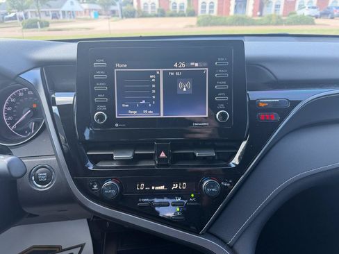 Used 2023 Toyota Camry SE w/ Convenience Package FWD image 21